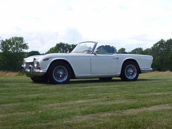 Triumph TR4A